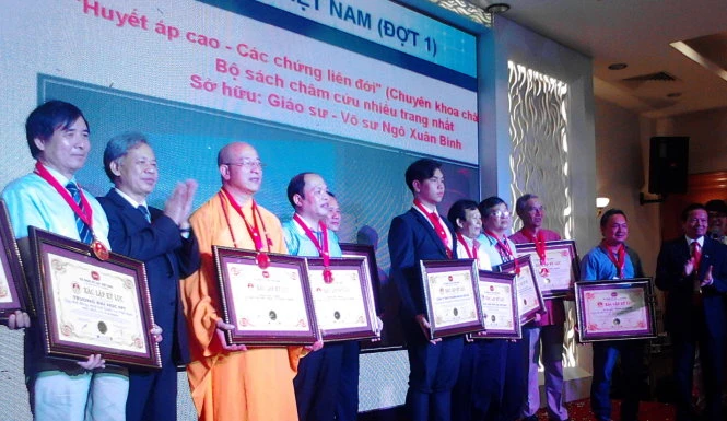 Các kỷ lục gia VN mới được xác lập -Ảnh: H.O