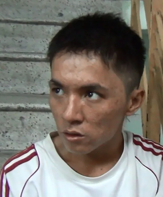 Bắt nóng đối tượng mua bán ma túy giữa trung tâm ảnh 2 Bắt nóng đối tượng mua bán ma túy giữa trung tâm ảnh 2