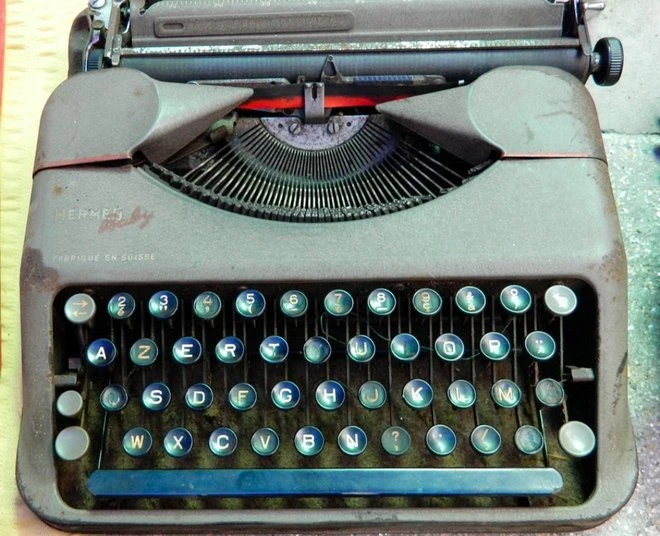 Chợ ‘ve chai’ cuối tuần giữa lòng Sài Gòn ảnh 6