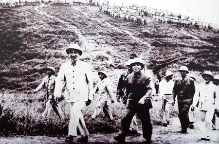  Diễn tập hiệp đồng binh chủng sẵn sàng chiến đấu bảo vệ Tổ quốc, 1976.