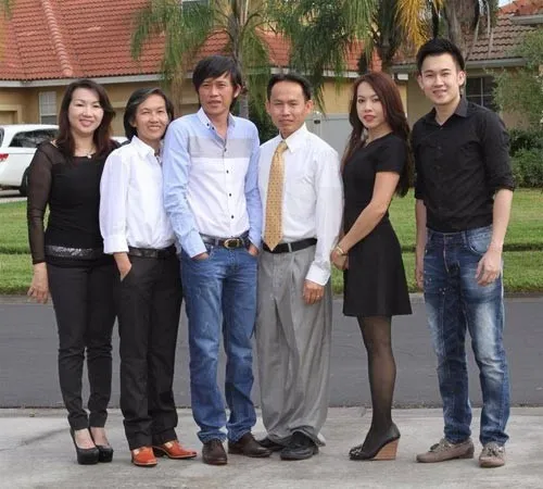 Ảnh đời tư hiếm có của Hoài Linh, Dương Triệu Vũ ngày nhỏ