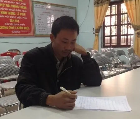 Tại cơ quan công an Nguyễn Văn Lập khai nhận mình chỉ là người chở thuê cá thể hổ. Ảnh: Nghĩa Đàn