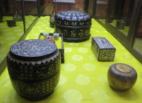 Thưởng lãm hiện vật quý hiếm về gia đình cựu hoàng Bảo Đại ảnh 9