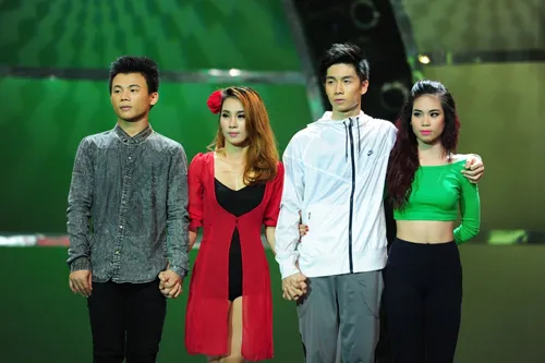 4 thí sinh đêm chung kết từ trái sang: Đức Tiến, Phạm Lịch, Sơn Lâm, Xuân Thảo -Ảnh VNE top1-3574-1420329324.jpg