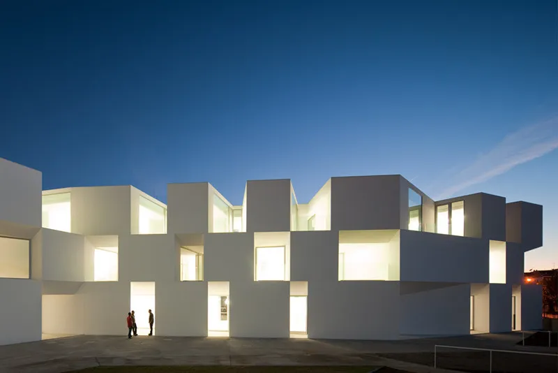 Công trình kiến trúc của Việt Nam được yêu thích nhất trên báo Mỹ ảnh 8 Công trình kiến trúc của Việt Nam được yêu thích nhất trên báo Mỹ ảnh 8