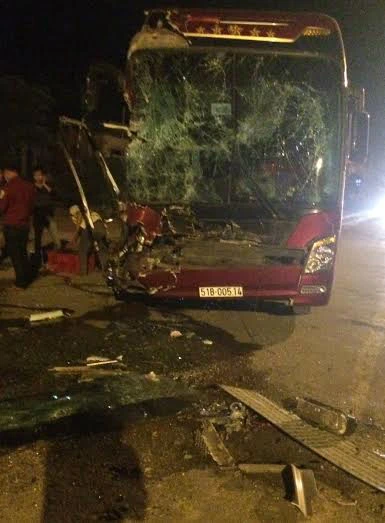 xe khách; giường nằm; bị đâm; Quảng Bình xe khách; giường nằm; bị đâm; Quảng Bình