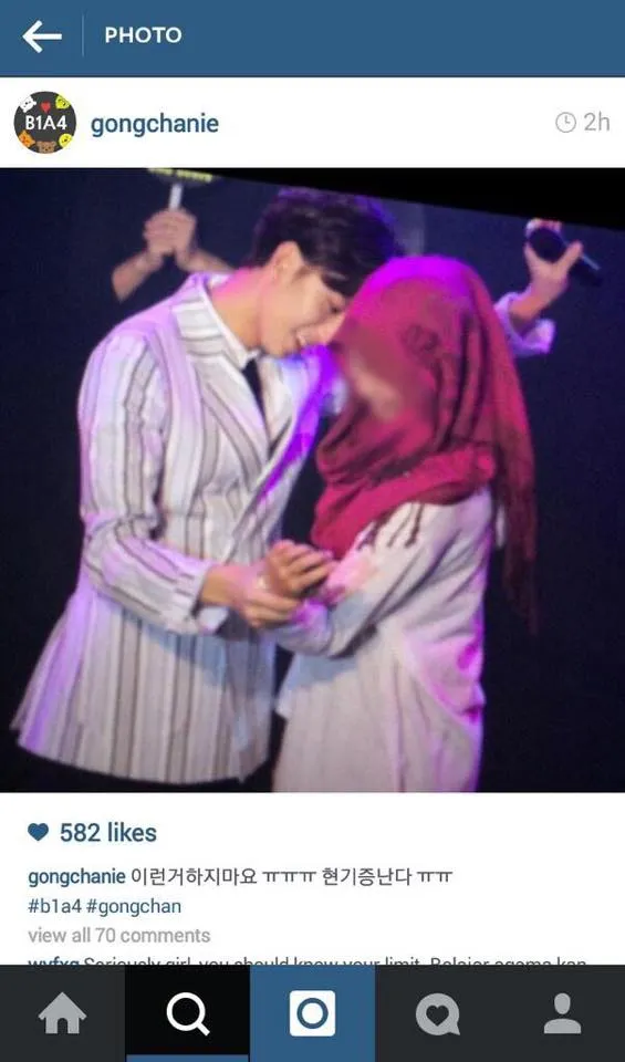 4 fan nữ có khả năng ngồi tù vì... ôm sao Hàn ảnh 2