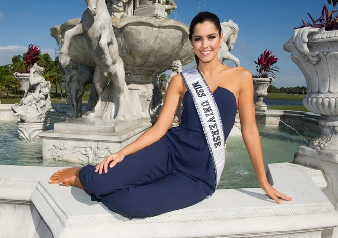 Tân Hoa hậu Hoàn vũ nói về việc khán giả la ó phần ứng xử