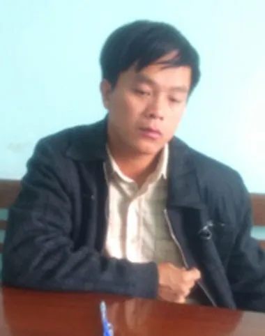 Huy tại cơ quan điều tra. Ảnh:Công an Kon Tum. Huy tại cơ quan điều tra.