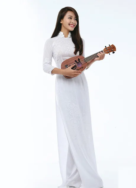 Tinh khôi trong tà áo dài trắng nữ sinh