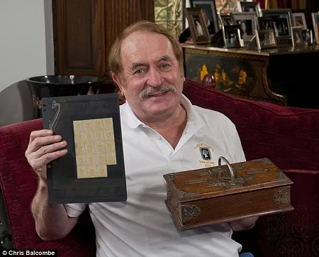 Những con tem bị bỏ quên bỗng có giá 8 tỉ đồng