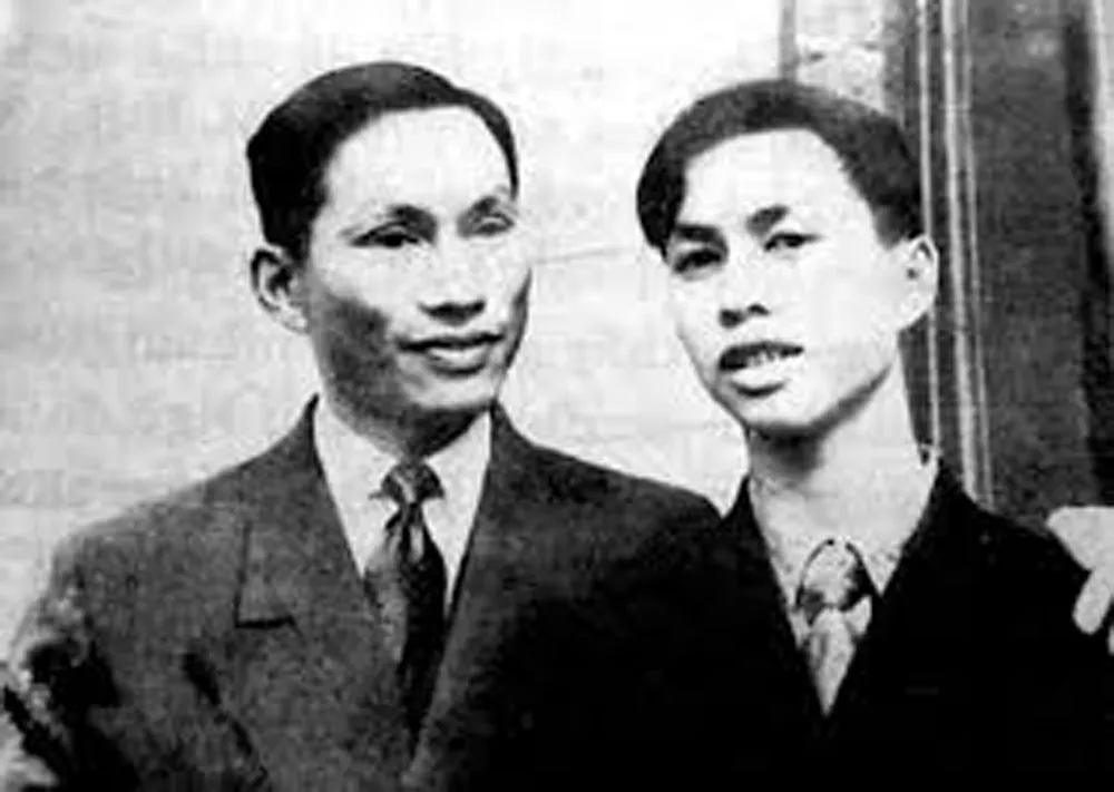 GS Đặng Văn Ngữ và con trai Đặng Nhật Minh