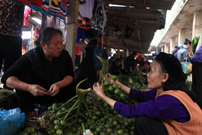 Phiên chợ Nủa đậm chất đồng bằng Bắc Bộ xưa ảnh 5