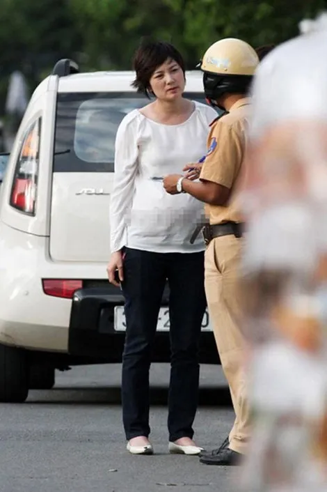 Công Lý, Xuân Hinh, Tuấn Hưng, Hiệp Gà, Yanbi, cảnh sát, giao thông, vi phạm