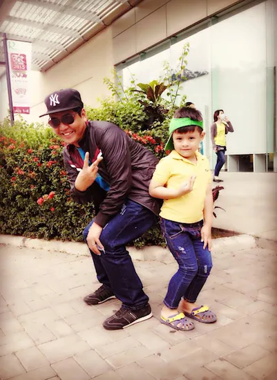 Các nhóc tỳ nổi tiếng showbiz Việt là bản sao của bố ảnh 5 Các nhóc tỳ nổi tiếng showbiz Việt là bản sao của bố ảnh 5