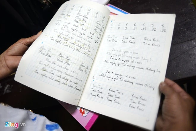 Quán quân Got Talent Đức Vĩnh ngày đầu trở về nhà