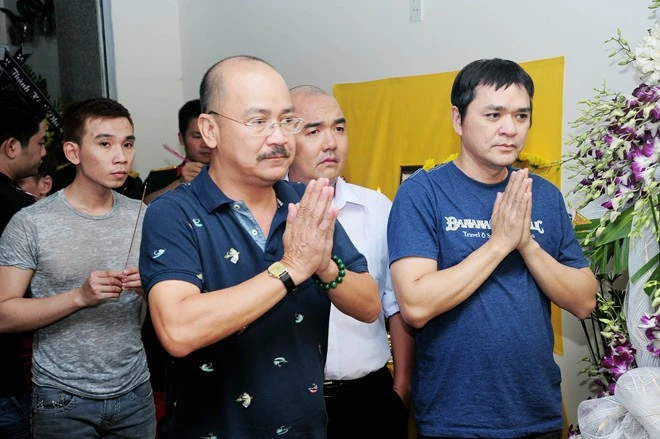 Sao Việt bùi ngùi tiễn đưa nghệ sĩ hài Đăng Lưu 