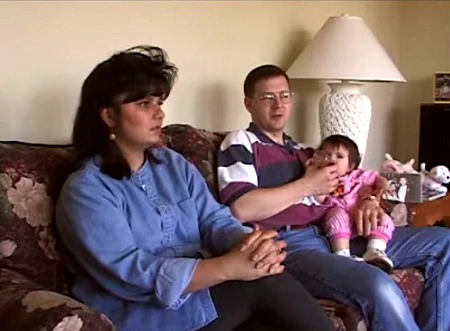 Heidi và mẹ nuôi người Mỹ