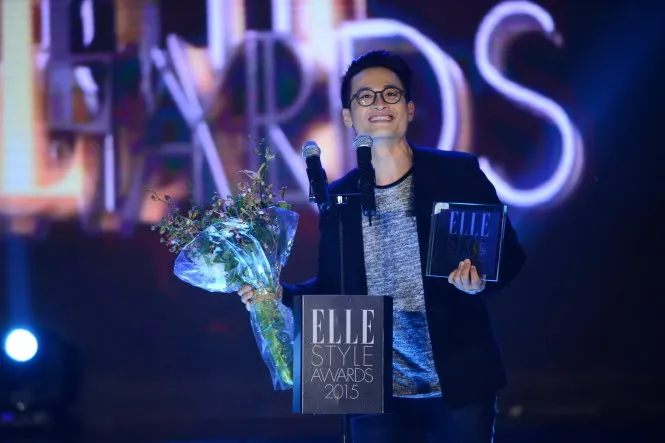 Ca sĩ Hà Anh Tuấn nhận giải Nam ca sĩ phong cách của năm - Ảnh: Quang Định Ca sĩ Hà Anh Tuấn nhận giải Nam ca sĩ phong cách của năm - Ảnh: Quang Định