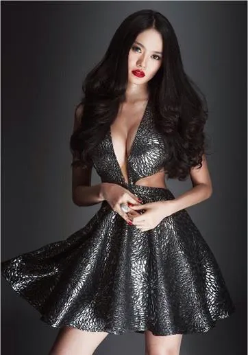 Linh Chi, Ngọc Trinh, Khắc Tiệp,