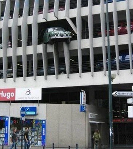 Cuoi lon ruot voi cac “thanh dau xe“