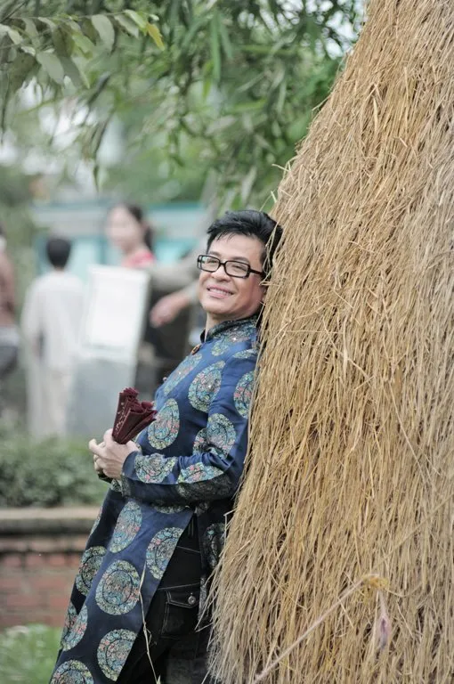 Thanh Bạch, MC chua ngoa, MC lòe loẹt, Thanh Bạch, MC chua ngoa, MC lòe loẹt,