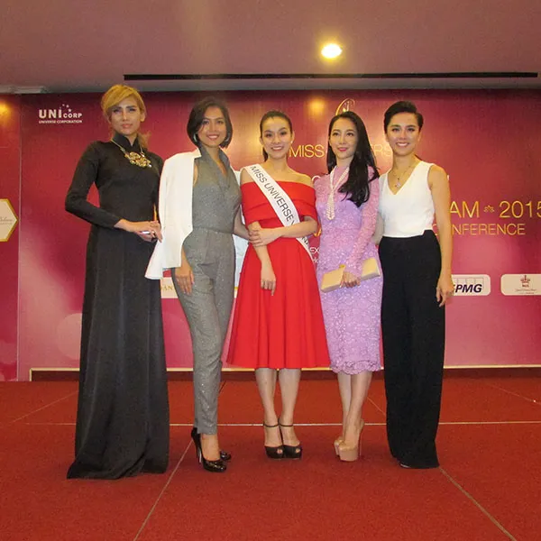 Dàn hoa hậu, á hậu khoe sắc tại Lễ công bố cuộc thi Hoa hậu Hoàn vũ 2015 ảnh 9