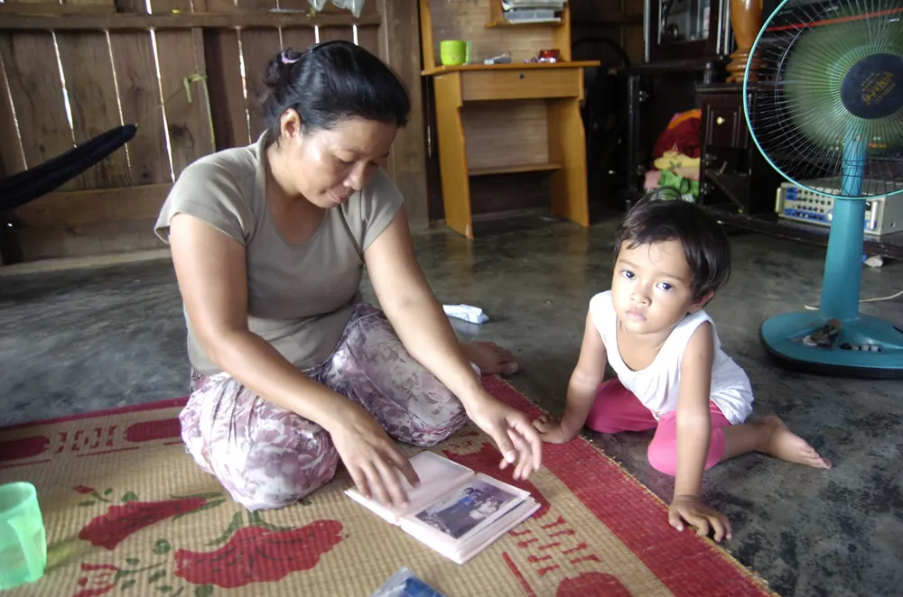 Jaly ngày nay với nỗi buồn không nguôi ngoai khi được hỏi về cái chết của Hồi Sinh. Jaly ngày nay với nỗi buồn không nguôi ngoai khi được hỏi về cái chết của Hồi Sinh.