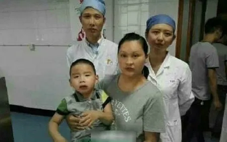 Cứu trẻ gặp tai nạn, Phạm Băng Băng bị nghi ngờ “đánh bóng” tên tuổi ảnh 3 Mẹ của cậu bé gặp tai nạn