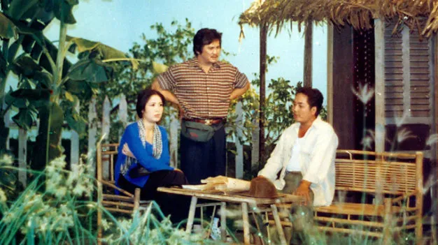 Hồng Vân, Lê Vũ Cầu, Nguyễn Sanh (từ trái qua) trong một tiết mục Trong nhà ngoài phố - Ảnh: N.C.