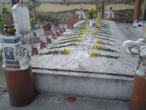 Linh thiêng 'nghĩa trang liệt sĩ' đầu tiên ở Biên Hòa ảnh 4