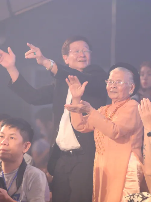 Hành trình đến đích Vietnam Idol 2015 của Trọng Hiếu ảnh 8 trong-hieu-ok-4566-1438528510.jpg