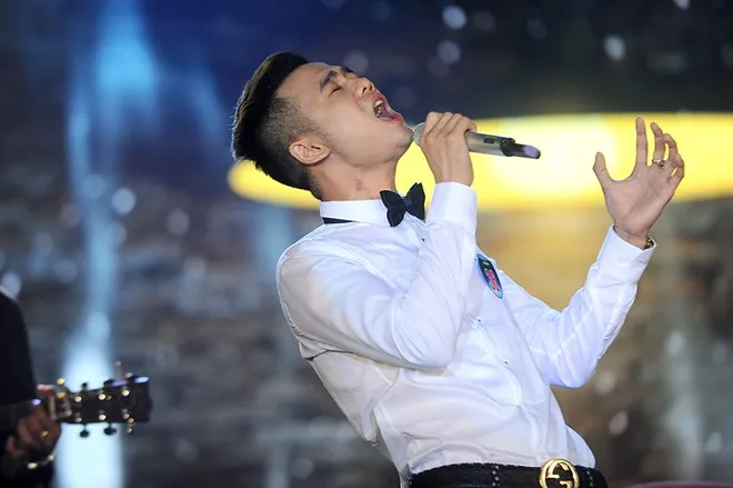 Thí sinh trở về từ châu Âu đăng quang Sao Mai 2015