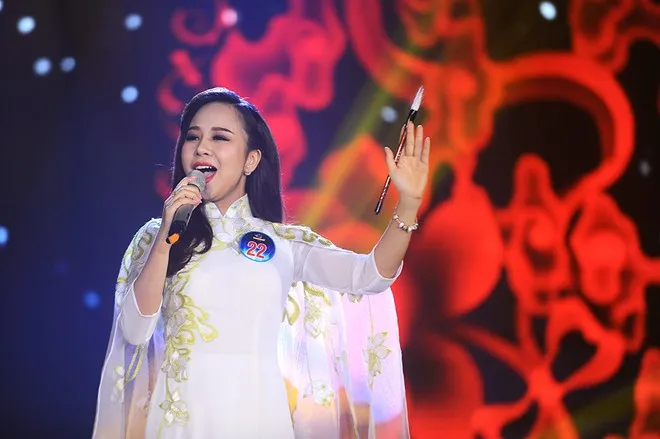 Thí sinh trở về từ châu Âu đăng quang Sao Mai 2015