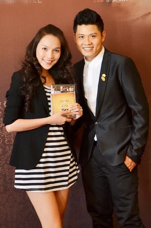 Bài hát giúp Hiền Thục đắt show hơn còn Nguyễn Văn Chung nhận được tiền tác quyền khá hậu hĩnh.