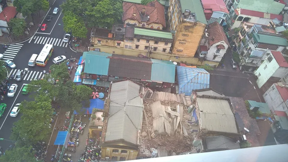 Chùm ảnh vụ sập tòa biệt thự kiểu Pháp ở Hà Nội ảnh 2