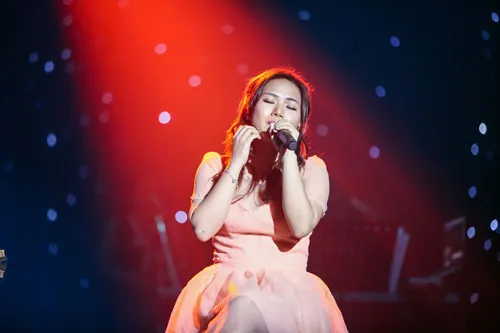 ‘Về với đông’ giúp Nhật Thủy đoạt cú đúp Bài hát Việt ảnh 3 ‘Về với đông’ giúp Nhật Thủy đoạt cú đúp Bài hát Việt ảnh 3