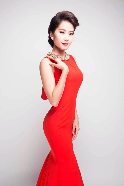 10 người đẹp sáng giá nhất Hoa hậu Hoàn vũ Việt Nam 2015