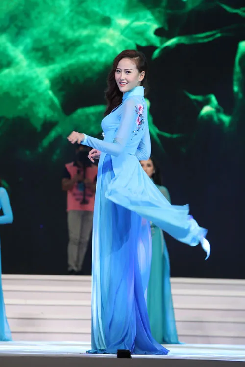 Đêm nay ai đăng quang Hoa hậu Hoàn vũ 2015? ảnh 26