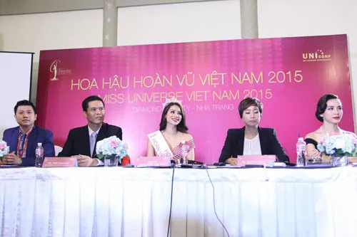 Tân Hoa hậu Phạm Thị Hương không trả lời việc phẫu thuật thẩm mỹ ảnh 1 Tân Hoa hậu Phạm Thị Hương không trả lời việc phẫu thuật thẩm mỹ ảnh 1