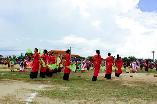 Tắm tượng thần tại lễ hội Katê 2015 ảnh 3