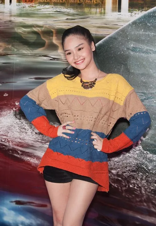 Miu Lê hạnh phúc vì có bạn trai giàu có, yêu thương mình hết lòng. Đường tình thăng trầm của 4 kiều nữ 'Thiên thần áo trắng'