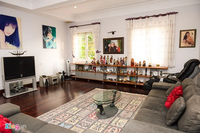 Thăm biệt thự triệu đô sang trọng của Hiền Mai