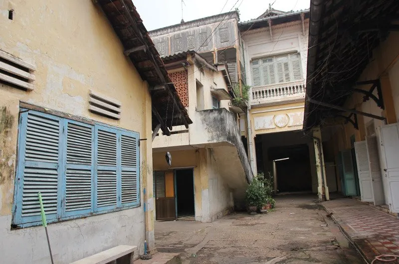 tòa nhà 35 triệu usd, nhà cổ, biệt thự