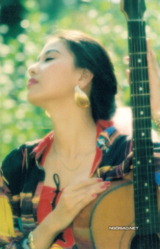 nhan-sac-hoa-hau-ha-kieu-anh-nhung-nam-1990-tiep-4