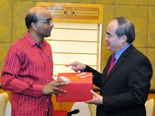 'Mong muốn Singapore chia sẻ kinh nghiệm giám sát' ảnh 1