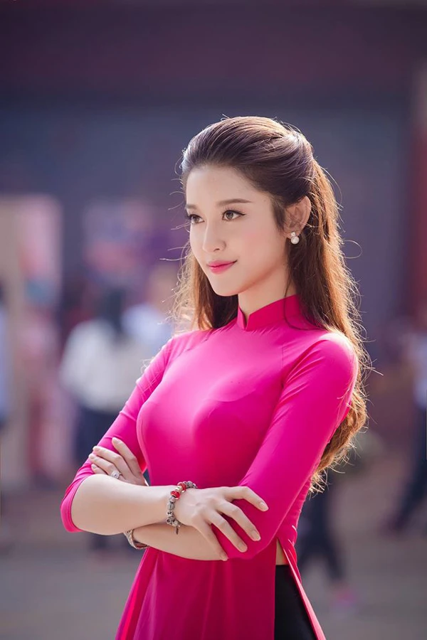 Hoa hậu Kỳ Duyên, Á hậu Huyền My, đại gia, chân dài, vietnamnet, giai tri