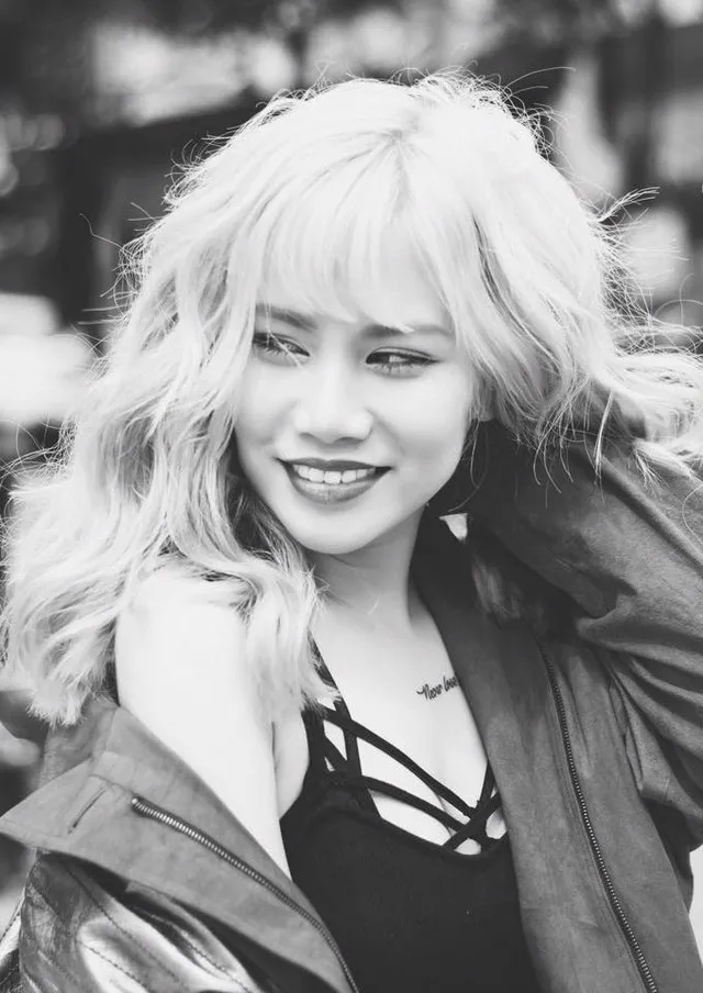 Nhiều ca sĩ The Voice góp mặt trong BHV tháng 11 ảnh 3