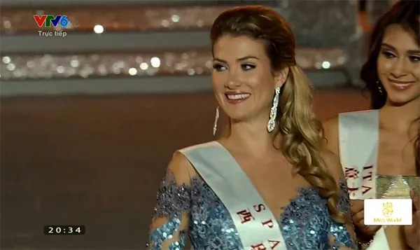 tay-ban-nha-dang-quang-hoa-hau-the-gioi-2015-16