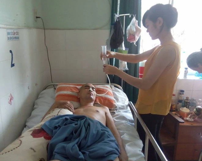 Nguyễn Hoàng chờ ngày xuất viện sau 1 tháng rưỡi mổ não